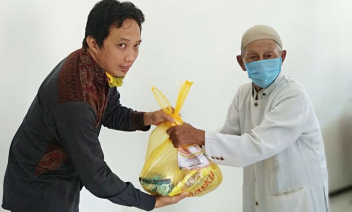 Bawaslu Pacitan Bagaikan Puluhan Paket Sembako Bawaslu Pacitan Bagaikan Puluhan Paket Sembako