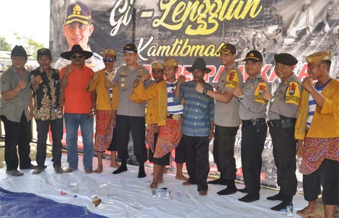 Kapolres Pamekasan Gi Lenggien dengan Paguyuban Sape Sono Kapolres Pamekasan Gi Lenggien dengan Paguyuban Sape Sono