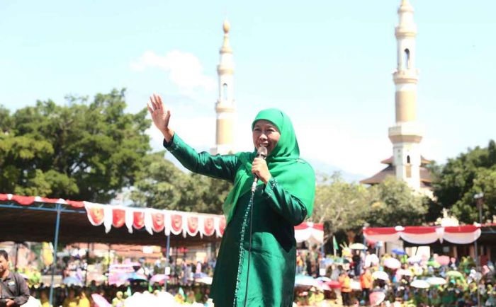 Hadiri Harlah ke-77 di Temanggung, Khofifah Puji Peran Penting Muslimat Turunkan Stunting Hadiri Harlah ke-77 di Temanggung, Khofifah Puji Peran Penting Muslimat Turunkan Stunting
