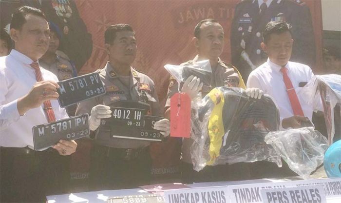 Polres Bangkalan Ungkap Sindikat Penadah dan Pencurian Motor Polres Bangkalan Ungkap Sindikat Penadah dan Pencurian Motor