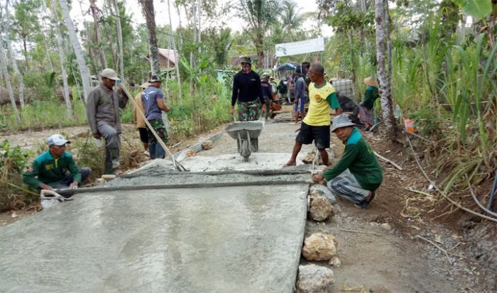 TMMD 106 Kodim 0818 Kab. Malang Lanjutkan Aktivitas Bangun Pelengsengan