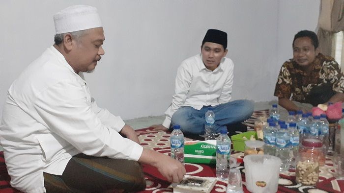 Tuntas Kampanye di Dawarblandong, Gus Barra Langsung Sowan ke Kiai Kharismatik