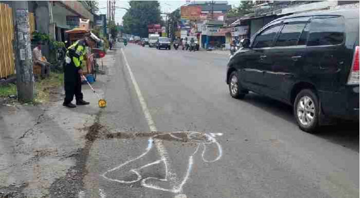 Dua Pemotor Senggolan di Sidoarjo, Satu Tewas Dilindas Bus Dua Pemotor Senggolan di Sidoarjo, Satu Tewas Dilindas Bus