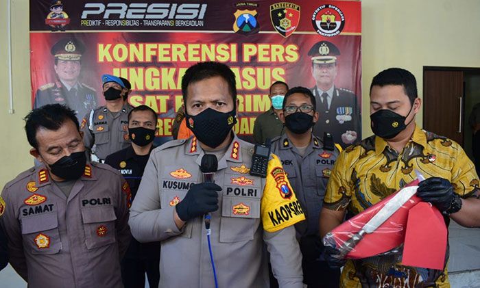 Maling Bersajam di Wonoayu Sidoarjo Ditangkap Polisi Maling Bersajam di Wonoayu Sidoarjo Ditangkap Polisi