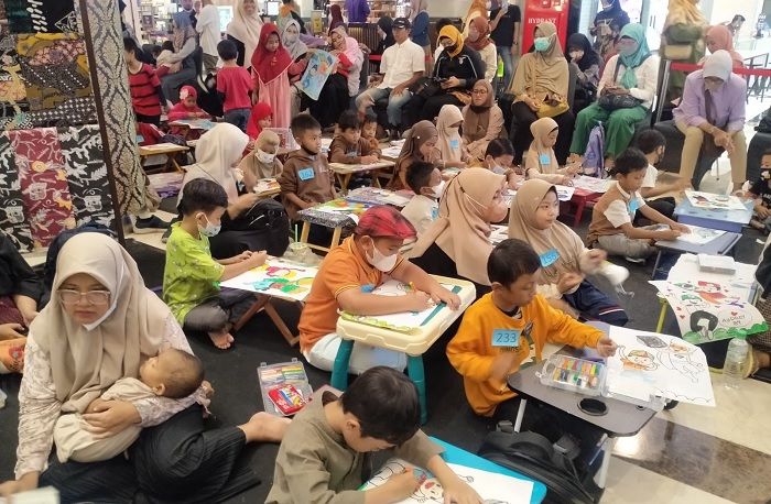 KWG Kolaborasi dengan SD Mugeb Gelar Lomba Mewarnai dalam Rangka HPN 2023 KWG Kolaborasi dengan SD Mugeb Gelar Lomba Mewarnai dalam Rangka HPN 2023