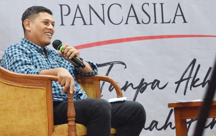 Wali Kota Kediri Inisiasi Gerakan Kebangsaan Mengumandangkan Mars Pancasila Wali Kota Kediri Inisiasi Gerakan Kebangsaan Mengumandangkan Mars Pancasila