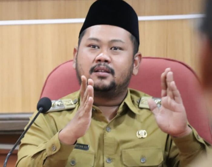 Dana Transfer Dipangkas Pusat, Bupati Gresik Siapkan Langkah Agar Program Daerah Tetap Jalan Dana Transfer Dipangkas Pusat, Bupati Gresik Siapkan Langkah Agar Program Daerah Tetap Jalan