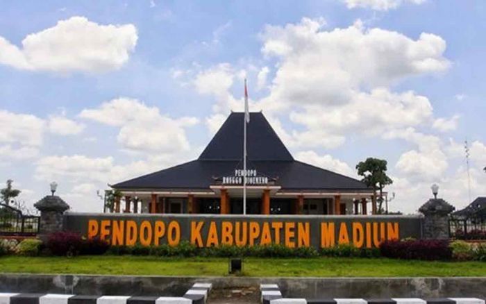 Cuaca Madiun Hari ini Senin, 13 Januari 2025: Diperkirakan Berawan dengan Suhu 24-29 °C Cuaca Madiun Hari ini Senin, 13 Januari 2025: Diperkirakan Berawan dengan Suhu 24-29 °C
