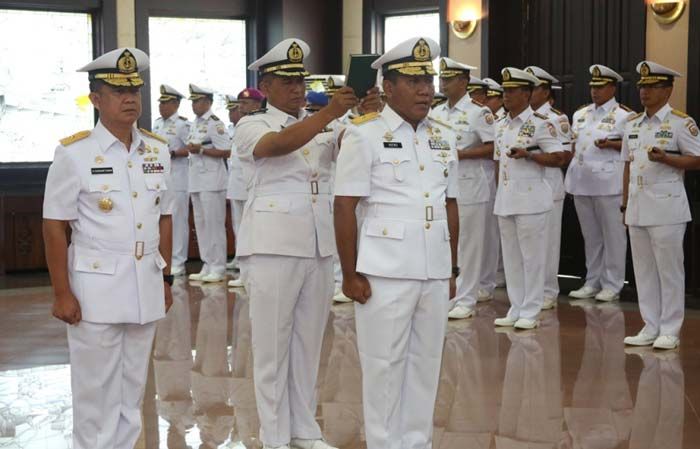Kaskoarmada II Resmi Dijabat Laksma TNI Ahmadi Heri Purwono Kaskoarmada II Resmi Dijabat Laksma TNI Ahmadi Heri Purwono