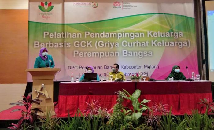 Tingginya KDRT di Jatim Jadi Alasan Utama Perempuan Bangsa Launching Griya Curhat Keluarga Tingginya KDRT di Jatim Jadi Alasan Utama Perempuan Bangsa Launching Griya Curhat Keluarga