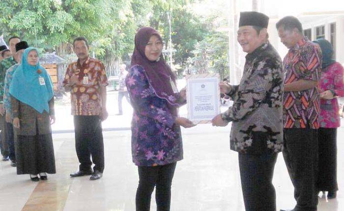 Desa Tak Boleh Menerima, Dana Blockgrant Sidoarjo Digelontorkan ke Lembaga Pendidikan Desa Tak Boleh Menerima, Dana Blockgrant Sidoarjo Digelontorkan ke Lembaga Pendidikan