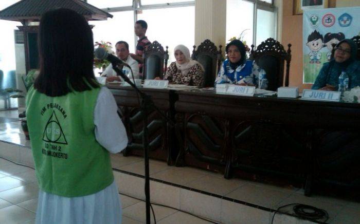 Dokter Kecil Harus Bisa Tangani Anak Yang Pingsan Dokter Kecil Harus Bisa Tangani Anak Yang Pingsan