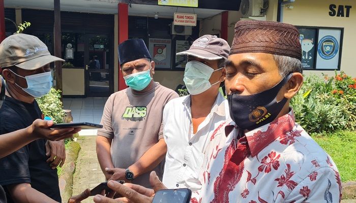 Kecewa Kinerja Polres Bangkalan, Musawwir: Saya Pejabat Negara Saja Diperlakukan Seperti Ini! Kecewa Kinerja Polres Bangkalan, Musawwir: Saya Pejabat Negara Saja Diperlakukan Seperti Ini!