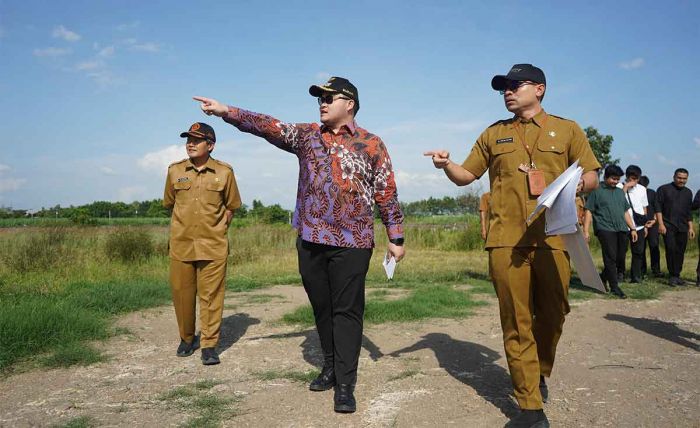 Tinjau Aset Pemkab Kediri, Dhito Ingin Buat Sekolah Olahraga