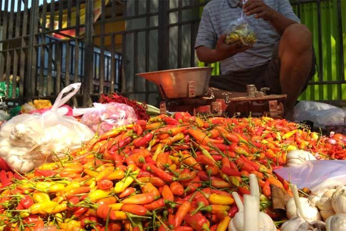 Gejolak Harga Berbagai Komoditas di Kota Blitar: Telur Turun, Cabai Meroket