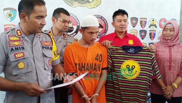 Ditetapkan Tersangka, Pemeran Video Porno di Blitar Berdalih Ingin Buktikan Cinta Ditetapkan Tersangka, Pemeran Video Porno di Blitar Berdalih Ingin Buktikan Cinta