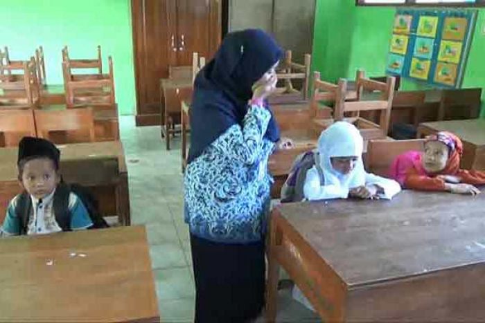 SDN Sukosari Hanya Dapat 3 Siswa Baru, Total Seluruh Siswa hanya 54 SDN Sukosari Hanya Dapat 3 Siswa Baru, Total Seluruh Siswa hanya 54