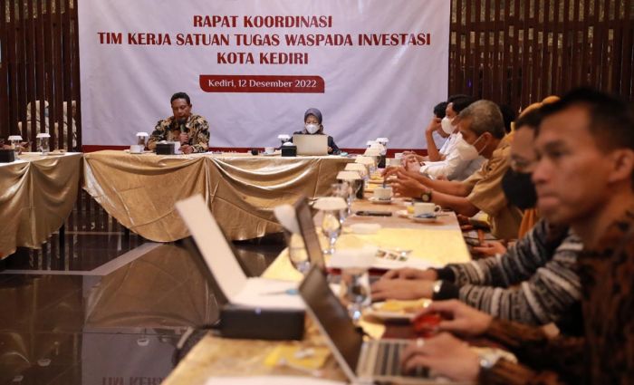 Lindungi Masyarakat dari Investasi Ilegal, SWI Kota Kediri Gelar Rakor Susun Upaya Penanganan Lindungi Masyarakat dari Investasi Ilegal, SWI Kota Kediri Gelar Rakor Susun Upaya Penanganan