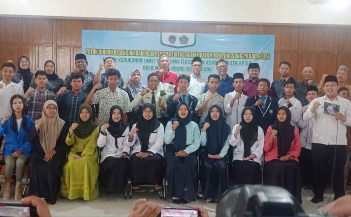 Gandeng Kemenag, FKUB Kota Kediri Gelar Diskusi Tolak Hoax dan Ujaran Kebencian Gandeng Kemenag, FKUB Kota Kediri Gelar Diskusi Tolak Hoax dan Ujaran Kebencian