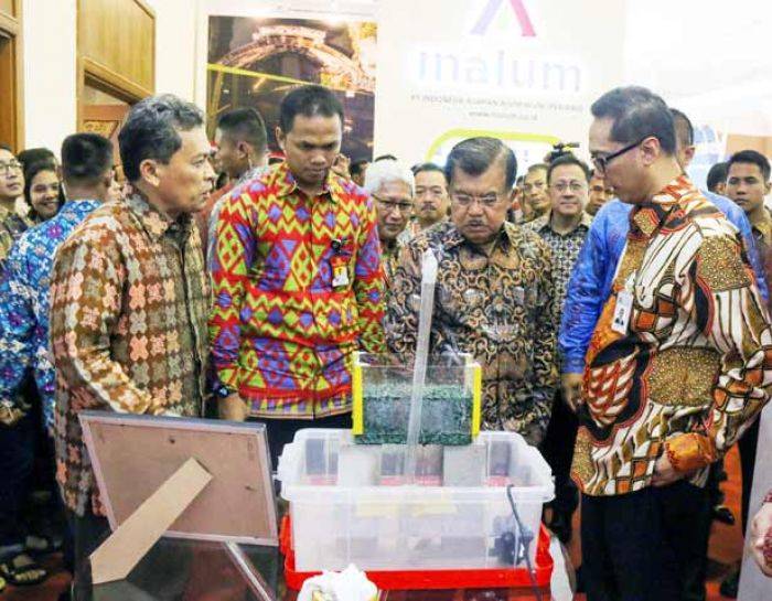 Wapres Kunjungi Stand Semen Indonesia di IBD Expo 2016 Wapres Kunjungi Stand Semen Indonesia di IBD Expo 2016