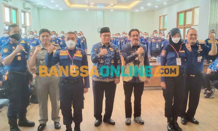 Dihadiri Direktur Kemendagri, Damkar Gresik Gelar Diklat Kualifikasi Pemadam Satu