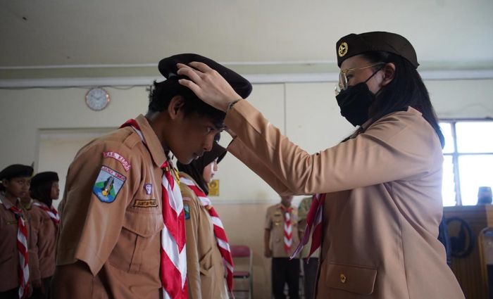 Siapkan Anggota Pramuka dalam Tugas Kemanusian, Mbak Cicha Buka Diksar Brigade Penolong Siapkan Anggota Pramuka dalam Tugas Kemanusian, Mbak Cicha Buka Diksar Brigade Penolong
