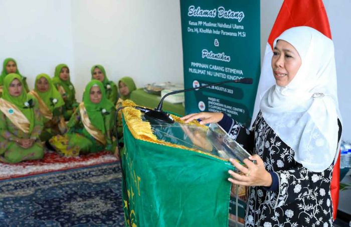 Lantik Pengurus PCI Muslimat NU UK, Khofifah Ajak Ikut Andil Merawat Jagat dan Membangun Peradaban Lantik Pengurus PCI Muslimat NU UK, Khofifah Ajak Ikut Andil Merawat Jagat dan Membangun Peradaban