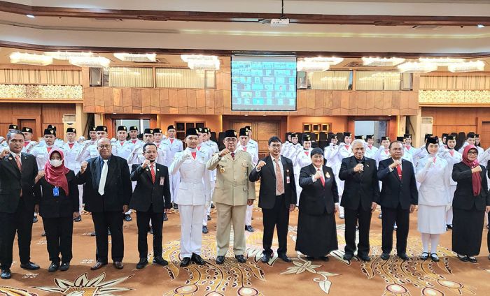Gubernur Khofifah Berharap Duta Pancasila Jadi Teladan Generasi Muda yang Bawa Pengaruh Positif Gubernur Khofifah Berharap Duta Pancasila Jadi Teladan Generasi Muda yang Bawa Pengaruh Positif