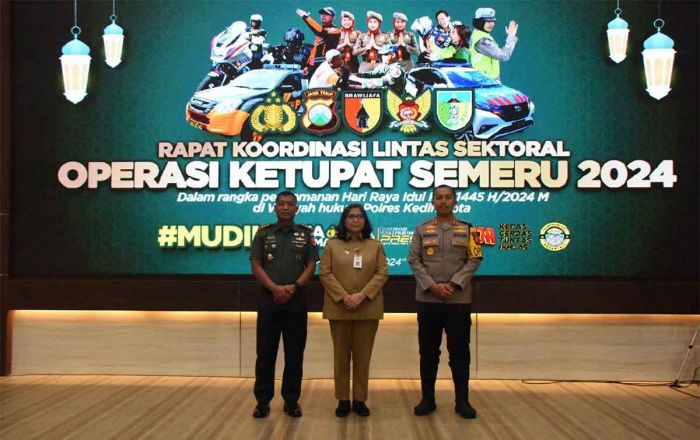 Pj Wali Kota Kediri Ikuti Rakor Lintas Sektoral Operasi Ketupat Semeru 2024 Pj Wali Kota Kediri Ikuti Rakor Lintas Sektoral Operasi Ketupat Semeru 2024