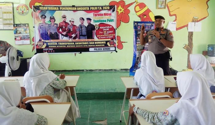 ​Polsek Senori Sosialisasi Rekrutmen Polri di Sekolah-sekolah dengan Tagline "Betah"