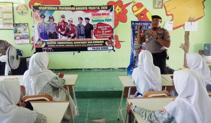 Polsek Senori Sosialisasi Rekrutmen Polri di Sekolah-sekolah dengan Tagline "Betah" Polsek Senori Sosialisasi Rekrutmen Polri di Sekolah-sekolah dengan Tagline "Betah"