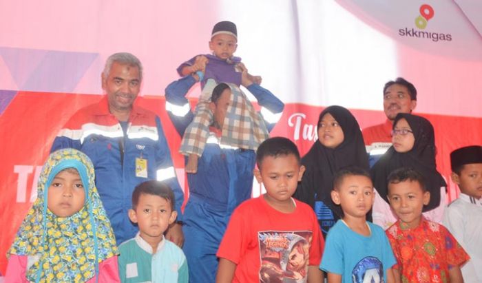 Sebelum Bor Sumur Injeksi, Pertamina EP Asset-4 Sukowati Santuni Anak Yatim