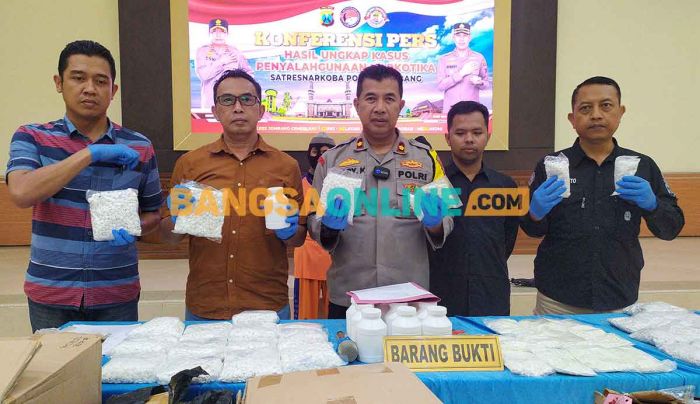 Satresnarkoba Polres Jombang Ungkap Kasus Jutaan Pil Koplo Senilai Rp4 Miliar