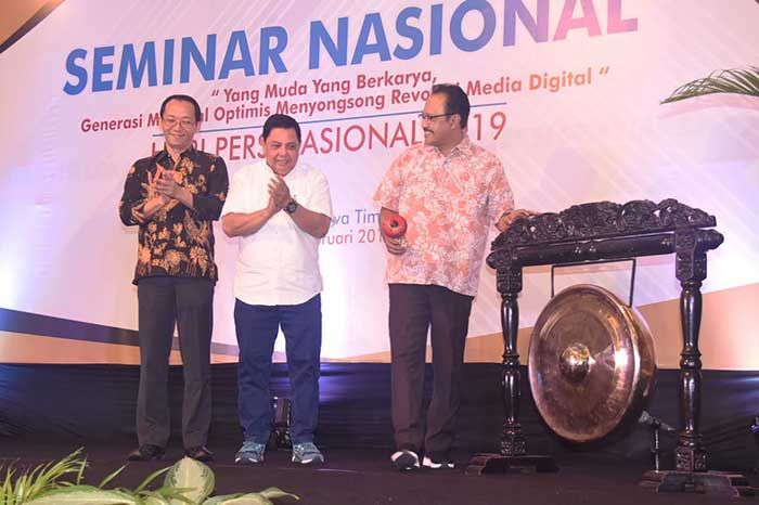 Gus Ipul Dorong Generasi Millennial Siap Hadapi Era Revolusi Digital Gus Ipul Dorong Generasi Millennial Siap Hadapi Era Revolusi Digital