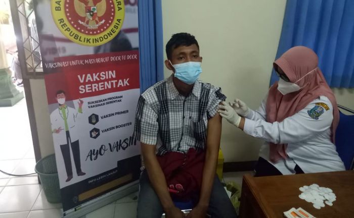 Binda Jatim dan Dinkes Kota Kediri Gelar Vaksinasi Covid-19 di Kampus UNP Binda Jatim dan Dinkes Kota Kediri Gelar Vaksinasi Covid-19 di Kampus UNP