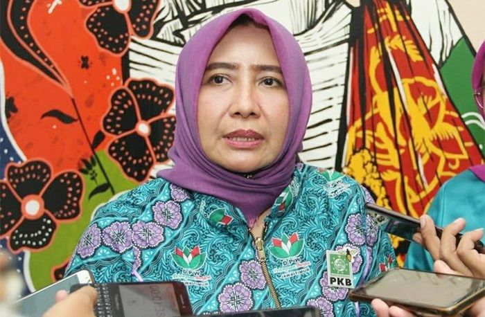 DPRD Jatim Setuju Refocusing Anggaran untuk Percepatan Vaksinasi dan Herd Immunity DPRD Jatim Setuju Refocusing Anggaran untuk Percepatan Vaksinasi dan Herd Immunity