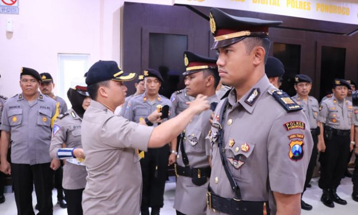 Kapolres Pimpin Sertijab Kasatlantas Polres Ponorogo