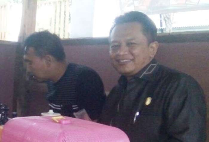DPRD Pacitan Desak Pemkab Cairkan Dana Tak Terduga untuk Tanggulangi Bencana DPRD Pacitan Desak Pemkab Cairkan Dana Tak Terduga untuk Tanggulangi Bencana