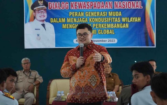 Respons Saran Pelajar, Mas Dhito akan Buka Estrakurikuler di SMA Boarding School Pare Respons Saran Pelajar, Mas Dhito akan Buka Estrakurikuler di SMA Boarding School Pare