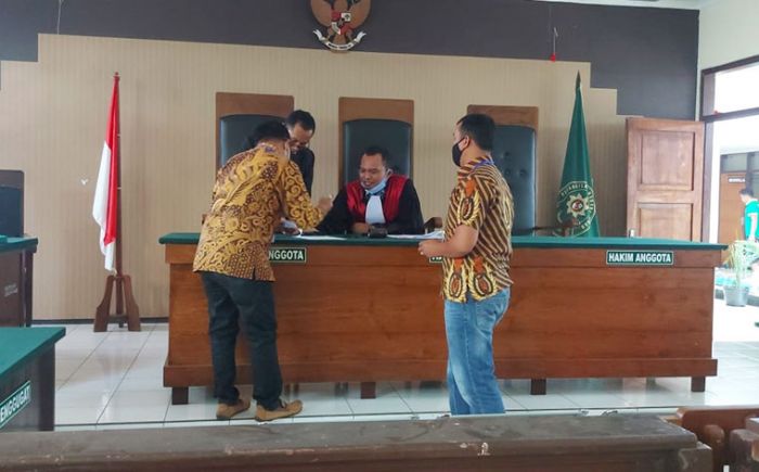 Status Dirubah Menjadi Tersangka Korupsi, Kuasa Hukum Sekdes Cepokorejo Uji Sidang Praperadilan