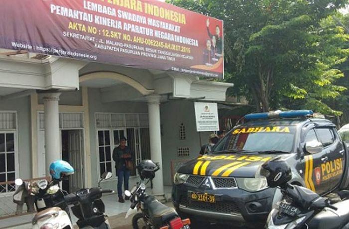 Kantor LSM Penjara Pasuruan Dilempar Bom Ikan