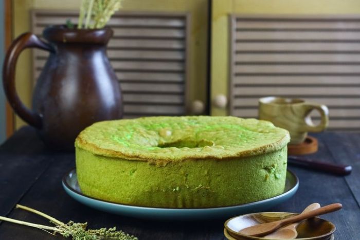 Resep Bolu Pandan Kukus Topping Kelapa Resep Bolu Pandan Kukus Topping Kelapa