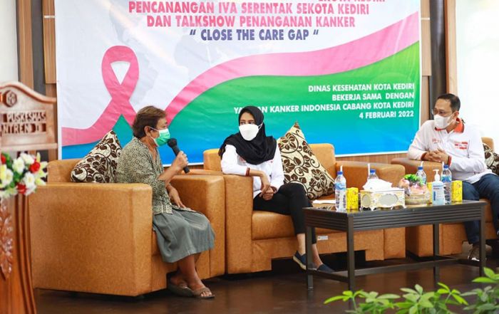 Peringati Hari Kanker Sedunia, Ketua YKI Kota Kediri Ajak Masyarakat Lakukan Pemeriksaan Dini Peringati Hari Kanker Sedunia, Ketua YKI Kota Kediri Ajak Masyarakat Lakukan Pemeriksaan Dini