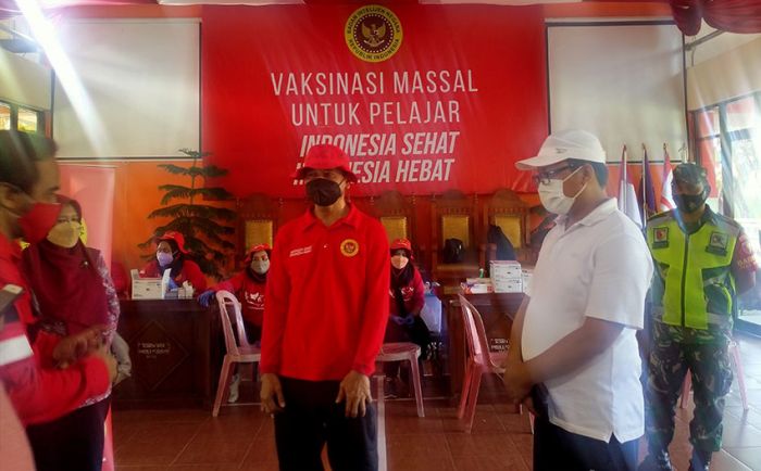 BIN Jatim Kembali Gelar Vaksinasi Tahap 2 di Trenggalek BIN Jatim Kembali Gelar Vaksinasi Tahap 2 di Trenggalek
