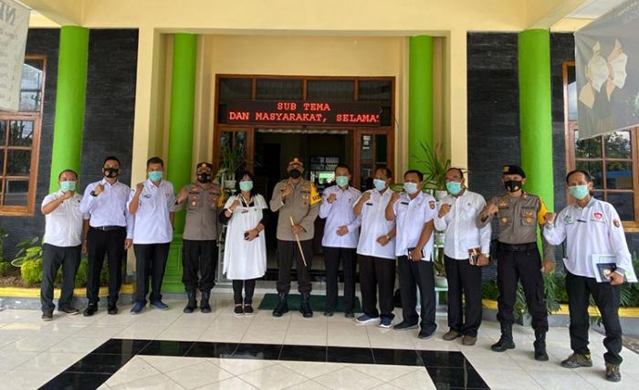 Ditetapkan Zona Merah Covid-19, Polres Ngawi Gelar Rakor dengan Dinkes dan RSUD Ditetapkan Zona Merah Covid-19, Polres Ngawi Gelar Rakor dengan Dinkes dan RSUD