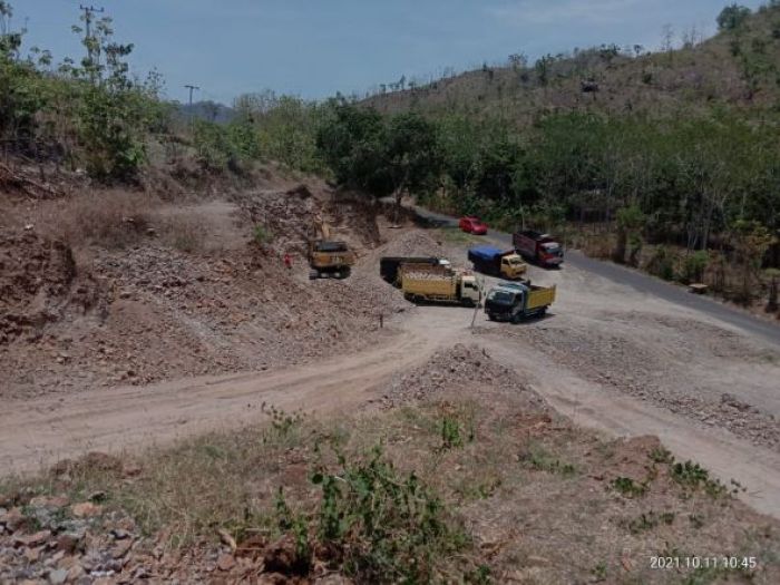 Penambang Legal di Situbondo Resah dan Tak Aman, LIRA Minta Polre Bersikap Tegas Penambang Legal di Situbondo Resah dan Tak Aman, LIRA Minta Polre Bersikap Tegas
