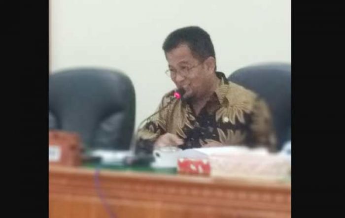 Usulan Ketua Bapemperda: Warga Trenggalek yang Hendak Nikah Harus Punya Surat Bebas HIV/AIDS Usulan Ketua Bapemperda: Warga Trenggalek yang Hendak Nikah Harus Punya Surat Bebas HIV/AIDS
