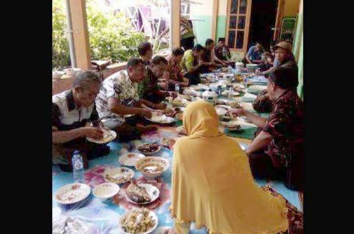 Soal Dugaan Pungli, Ketua KKS Sumenep Diduga Ancam Sekjen KWRI, Lasmino: Saya Tidak Takut Soal Dugaan Pungli, Ketua KKS Sumenep Diduga Ancam Sekjen KWRI, Lasmino: Saya Tidak Takut
