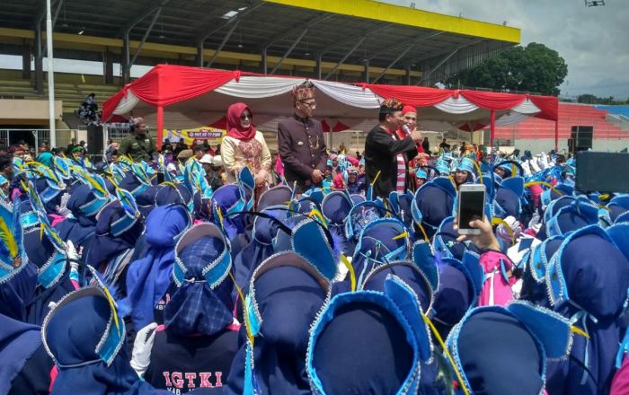 Upacara Peringatan Hari Guru Nasional, Bupati Jember Dukung Merdeka Mengajar Upacara Peringatan Hari Guru Nasional, Bupati Jember Dukung Merdeka Mengajar