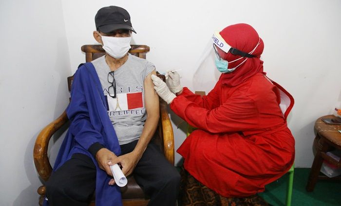 Cegah Penularan Covid-19, Pemkot Anjurkan Warga Penghuni Rusun Ikuti Vaksin Massal Cegah Penularan Covid-19, Pemkot Anjurkan Warga Penghuni Rusun Ikuti Vaksin Massal